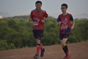 BIB: 0088, 0418
                            <button type="button" onclick="openModal(5133110)" class="btn btn-primary btn-sm float-right btn-popup" data-toggle="modal" data-target=".modal-high-quality">
                        <i class="fas fa-shopping-cart"></i> Add to Cart
                    </button>
                                            <button type="button" onclick="isThisMe(5133110, true)" class="btn btn-success btn-sm float-right btn-popup btn-isme hidden" data-toggle="tooltip" data-placement="bottom" title="นี่คือรูปของคุณใช่ไหม คลิกที่นี่เพื่อเอาเข้าอัลบั้ม">
                        <i class="fas fa-plus"></i> Add to album
                    </button>
                    <button type="button" onclick="isThisMe(5133110, false)" class="btn btn-warning btn-sm float-right btn-popup btn-isnotme hidden">
                        <i class="fas fa-ban"></i> Remove from album
                    </button>